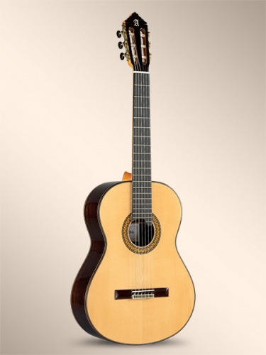 11P - Classical Guitar