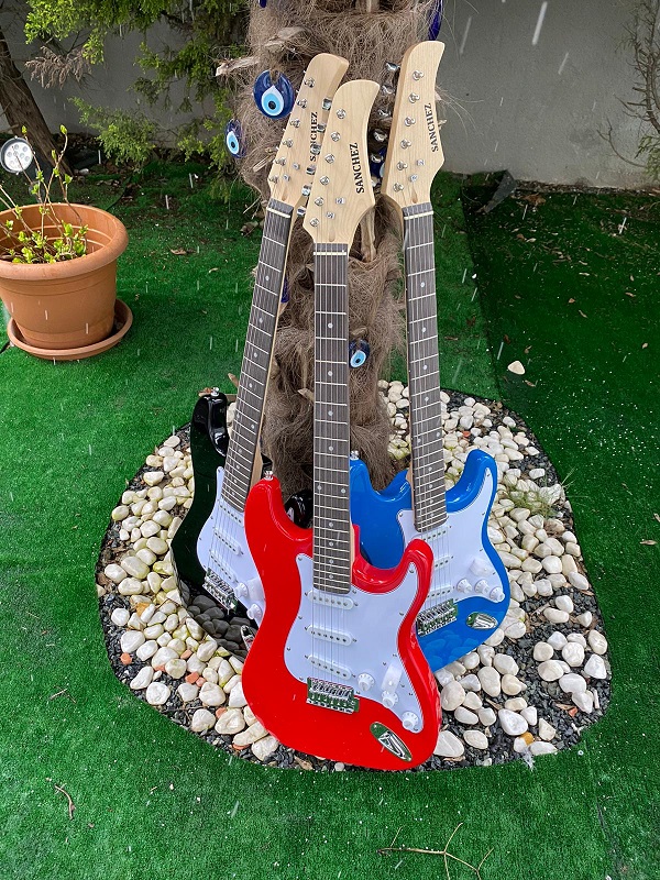 Sanchez Elektro Gitar 3 Single Strat Kasa (Kırmızı)